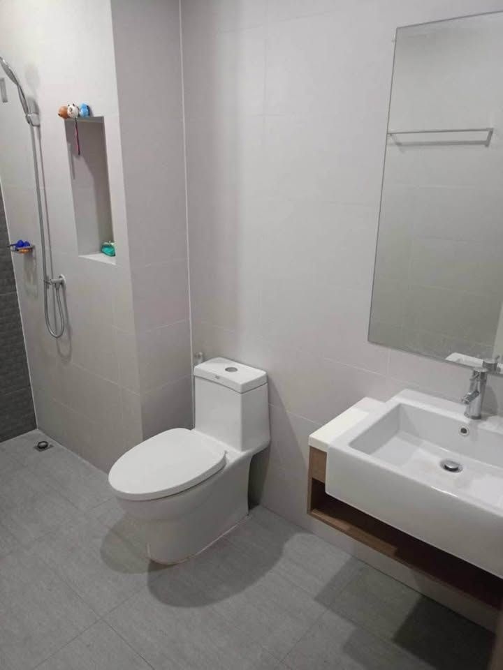 3 卧室 独立房屋 出租 在  - Image 3