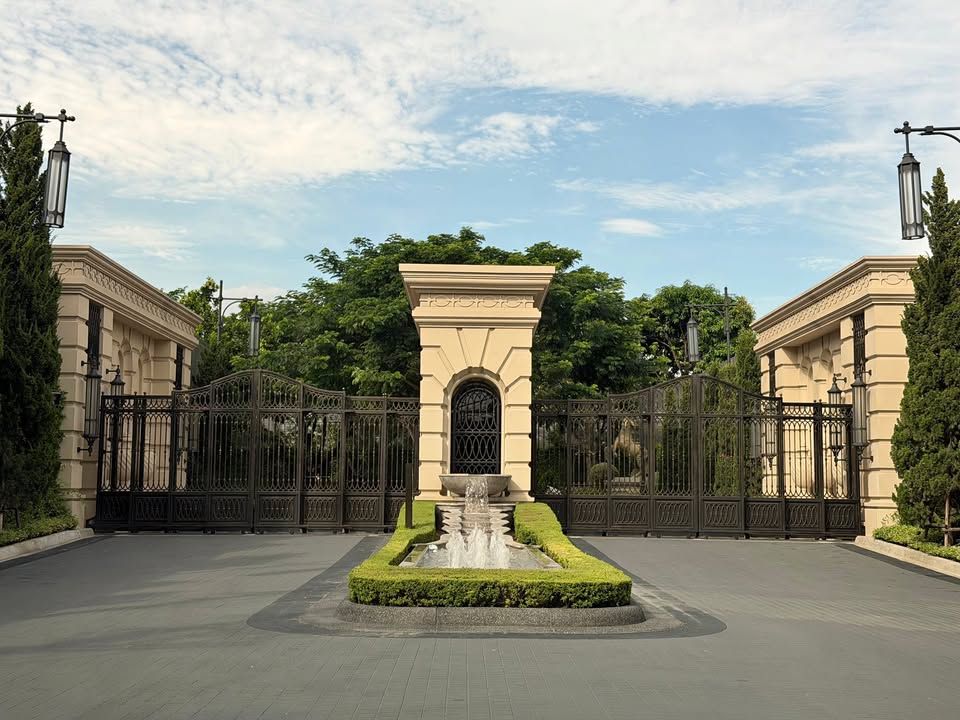 uploads/224782b1-cf00-4933-b11b-a670474fdf77/a9e27637-d67c-48e6-b81c-78c502f40ab4