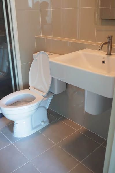 DCondo Sign - Image 3