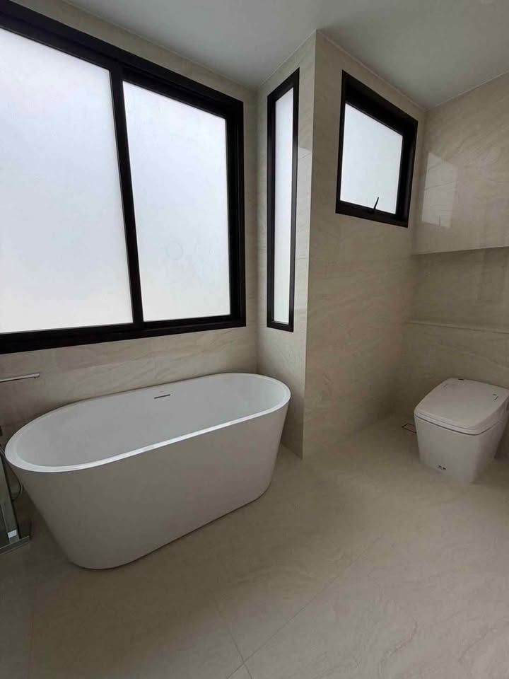 uploads/224782b1-cf00-4933-b11b-a670474fdf77/ace18d98-c0c6-481f-a4a0-db8898887d41