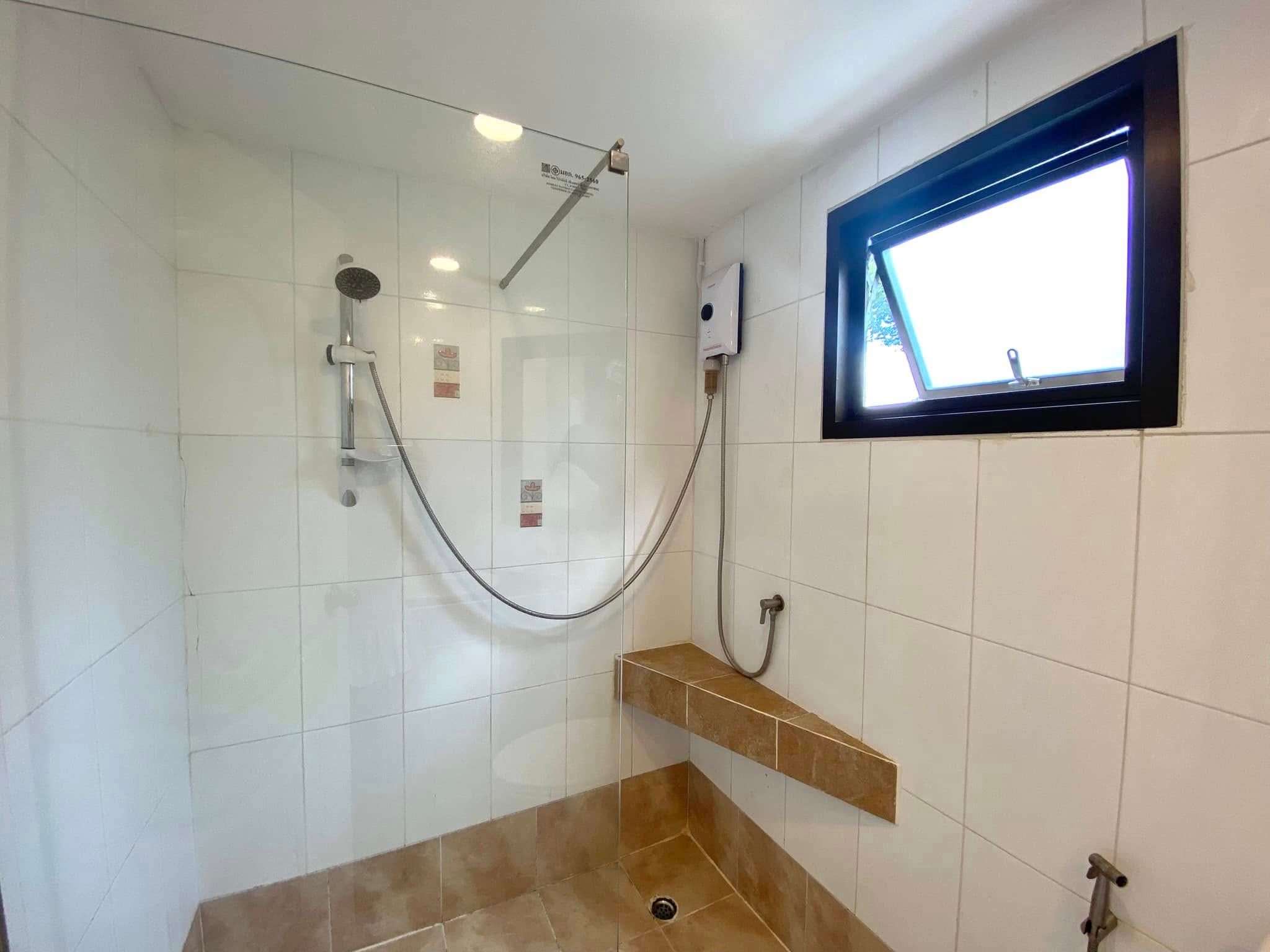 uploads/224782b1-cf00-4933-b11b-a670474fdf77/af4935ad-1868-43b4-90e4-8b17834857ff