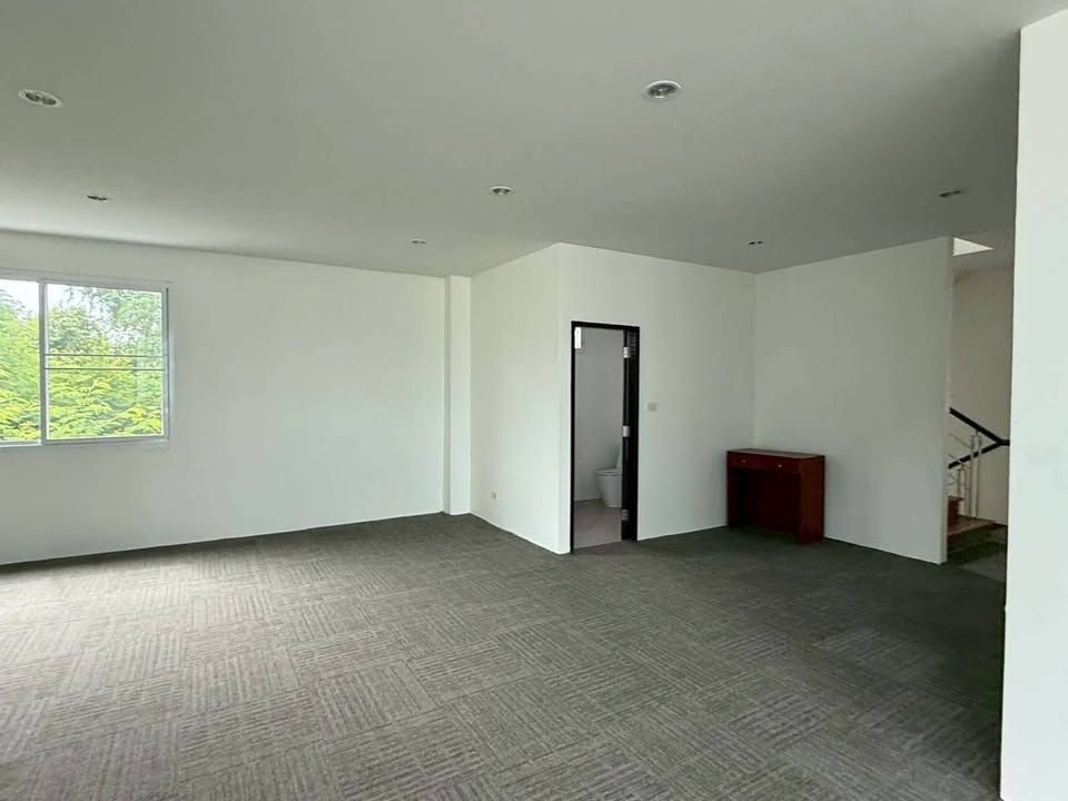 1 卧室 联排别墅 出租 在  - Image 10