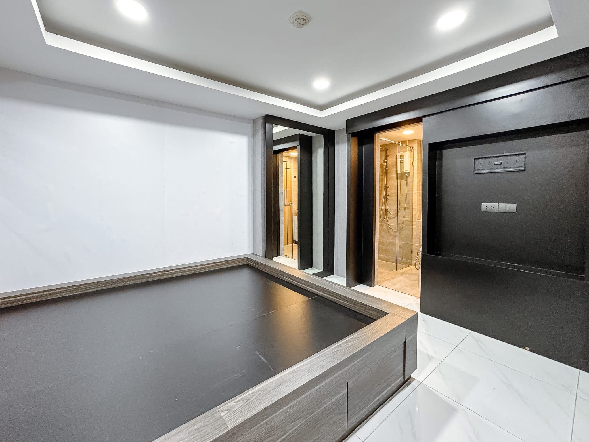 1 ห้องนอน คอนโด สำหรับขาย ใน ดินแดง, ดินแดง, กรุงเทพมหานคร - Image 1