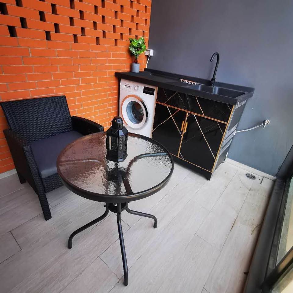 2 卧室 公寓 出租 在  - Image 15