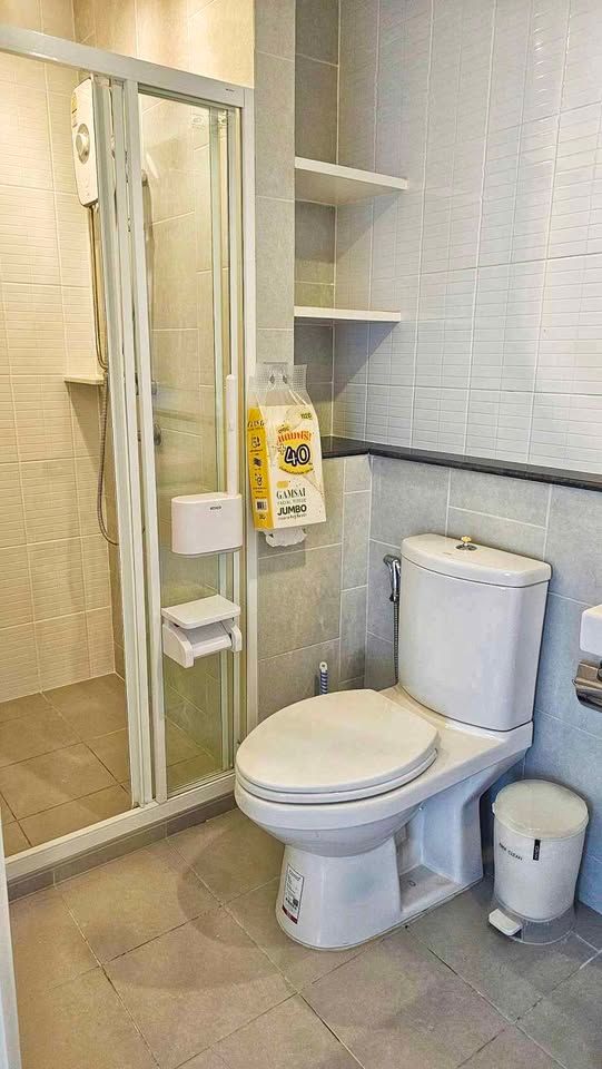 1 卧室 公寓 出租 在  - Image 5