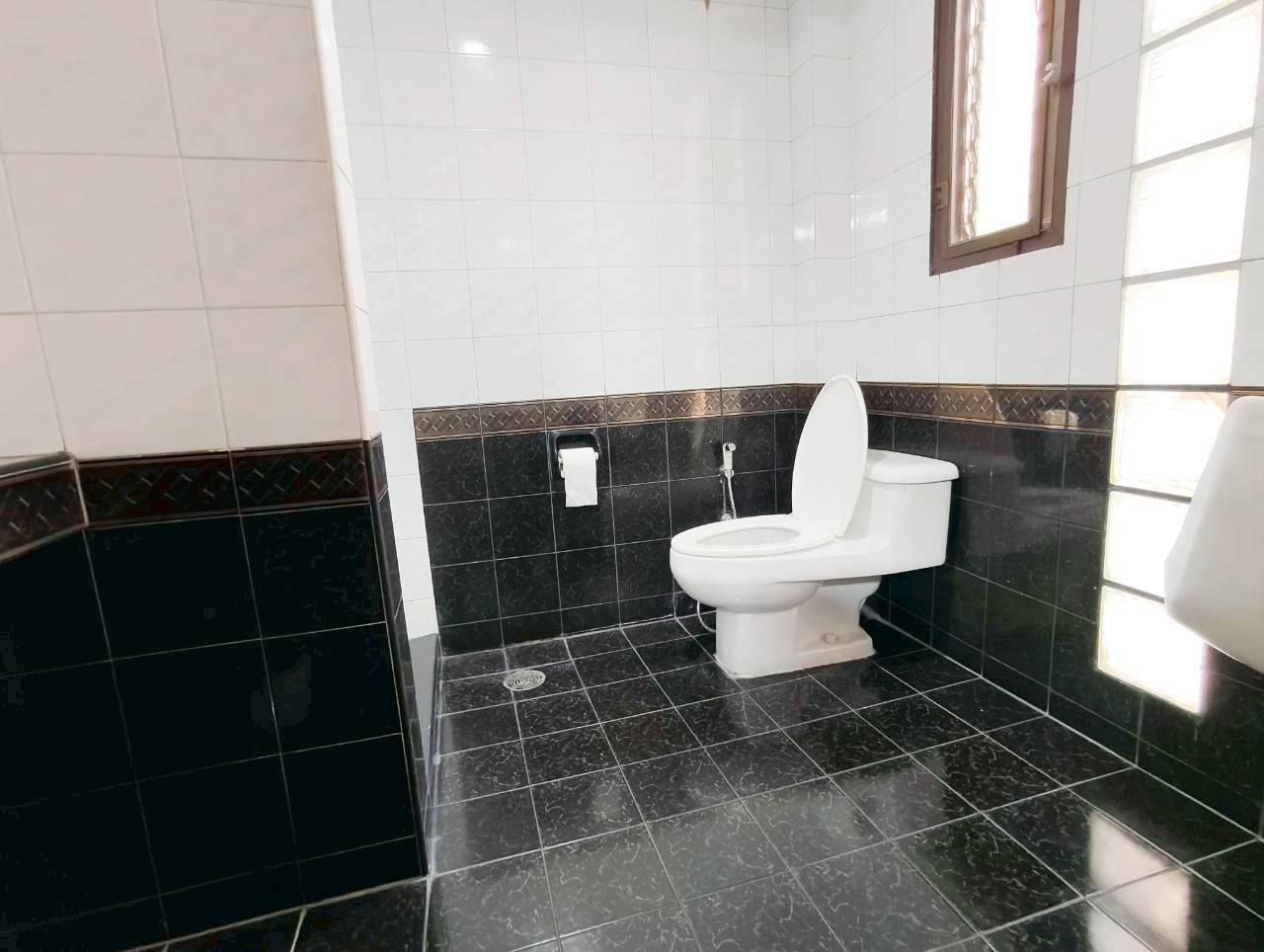 uploads/224782b1-cf00-4933-b11b-a670474fdf77/b5d4c285-5cbb-40d5-bb5f-90510d215518