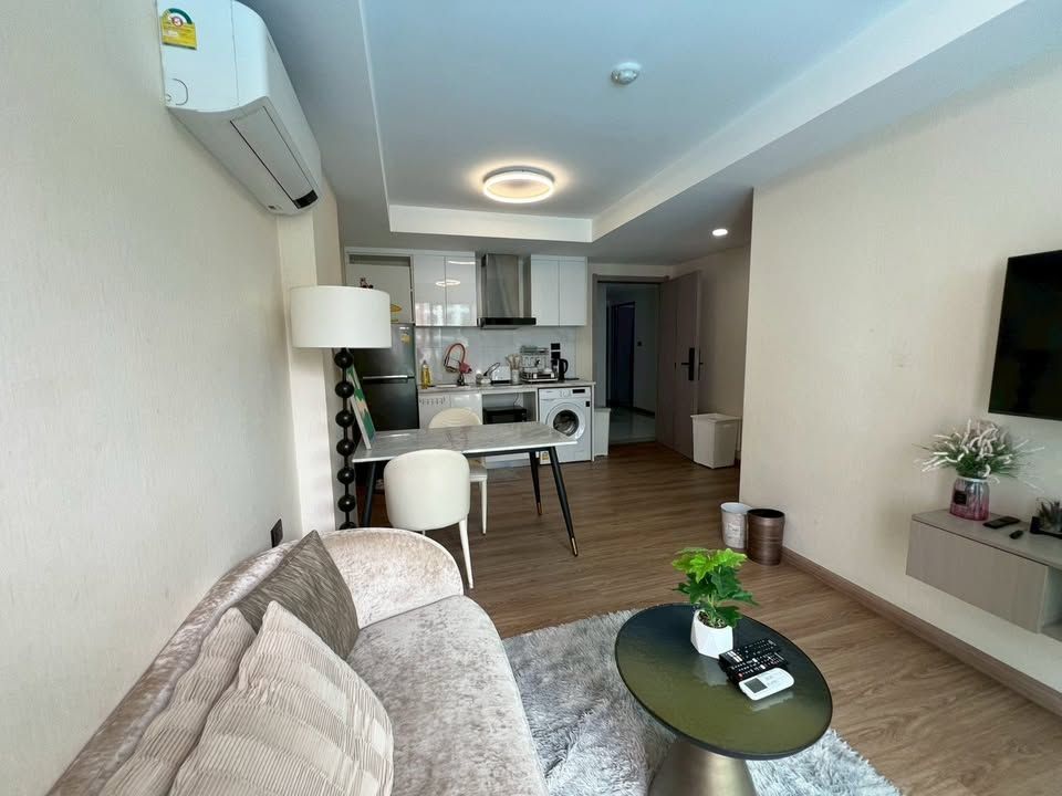 uploads/224782b1-cf00-4933-b11b-a670474fdf77/b671d750-dfea-45fe-b32c-9d1be7f5600f