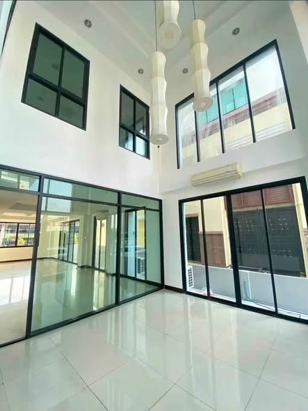 uploads/224782b1-cf00-4933-b11b-a670474fdf77/b6e62602-e0c3-4b0d-b3e3-0f31ac70fcd8