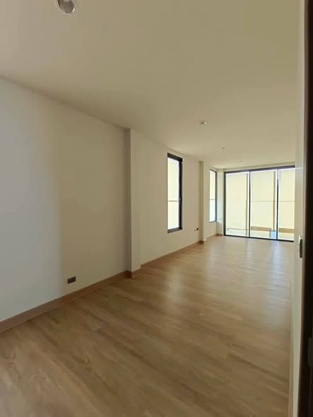 uploads/224782b1-cf00-4933-b11b-a670474fdf77/b87d51dc-b6b6-46f7-8e10-e6849bcf0d9a