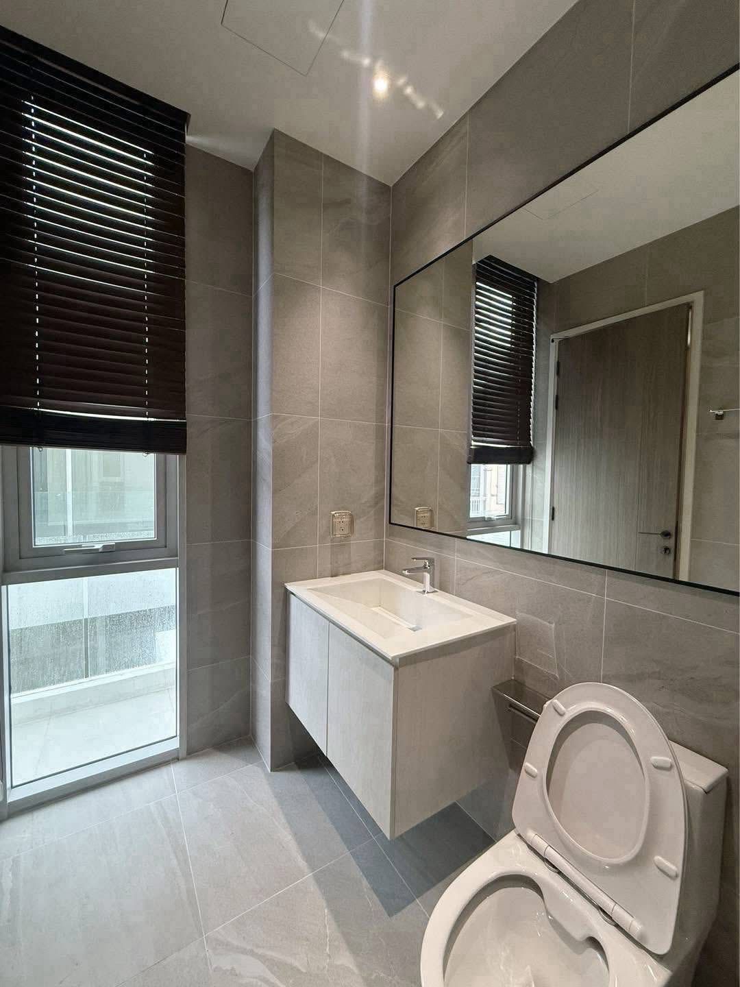 5 卧室 独立房屋 出租 在  - Image 9