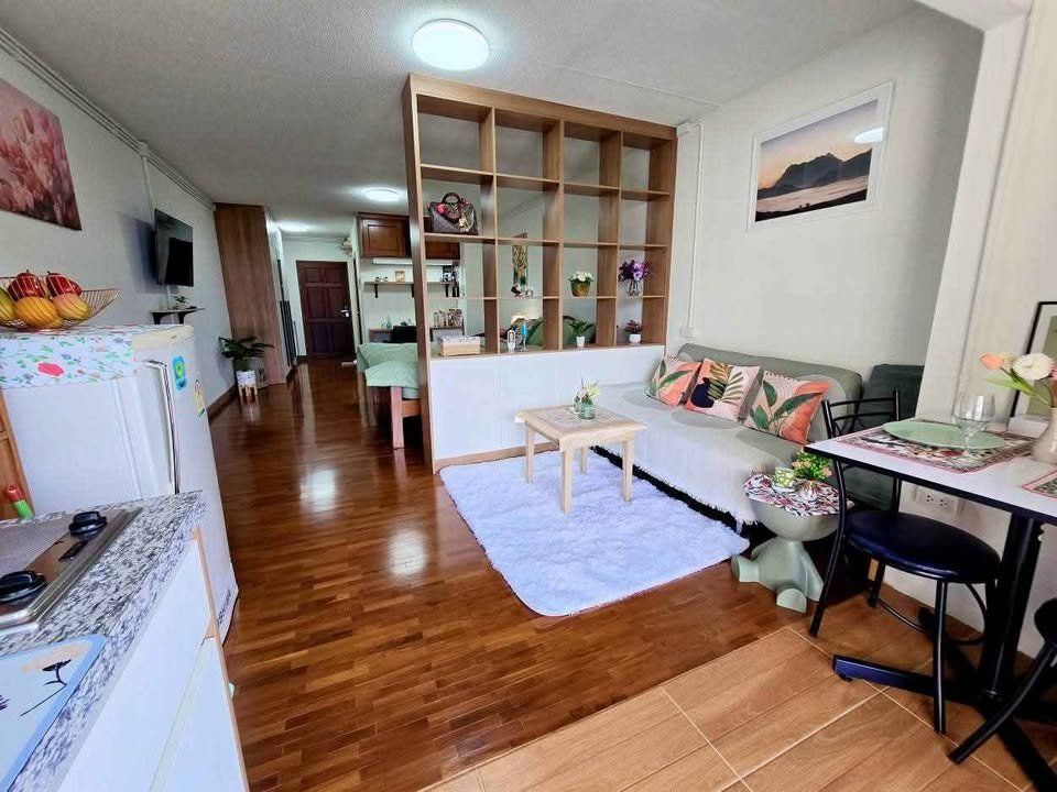 Hillside 4 Condotel - Image 1