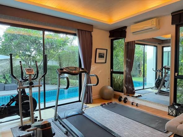 Blue Lagoon 2 - Image 19