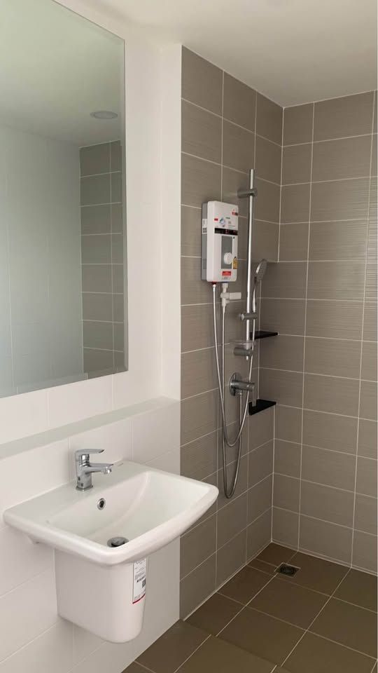 4 卧室 独立房屋 出租 在  - Image 13