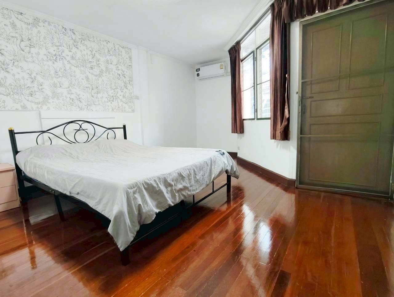 uploads/224782b1-cf00-4933-b11b-a670474fdf77/be5359bd-ad89-4a9f-a154-67af5e49fe91