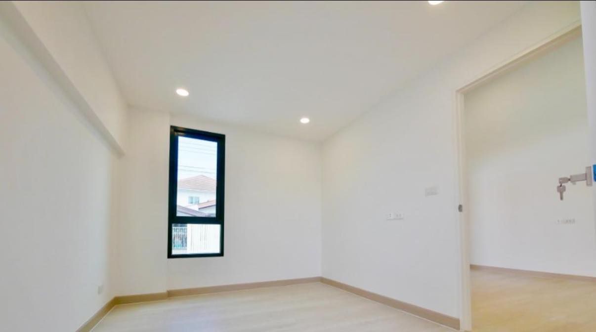 3 Bedroom House For Sale in Prawet, Prawet, Bangkok - Image 7