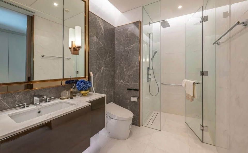 สินธร ต้นสน - Image 12