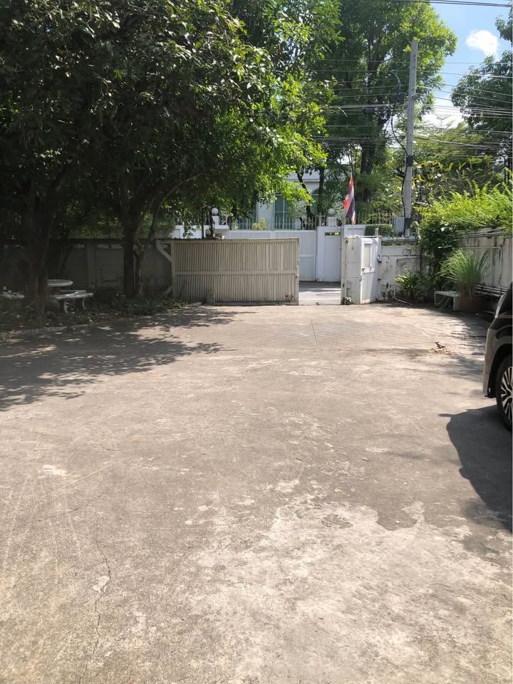 uploads/224782b1-cf00-4933-b11b-a670474fdf77/bf4eafae-5f6a-495b-94c2-b766567bc2a7