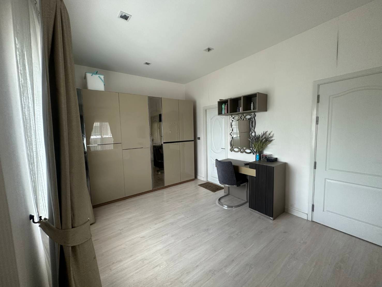 uploads/224782b1-cf00-4933-b11b-a670474fdf77/bff36603-7f5f-4aae-9d87-b5240065eb00