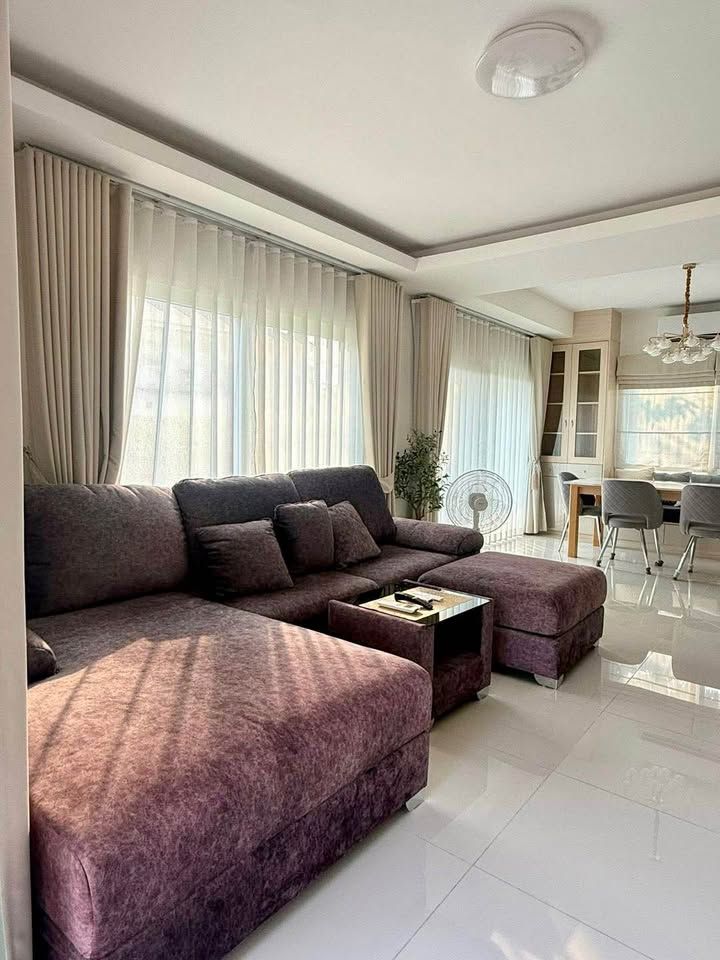 3 卧室 独立房屋 出租 在  - Image 1