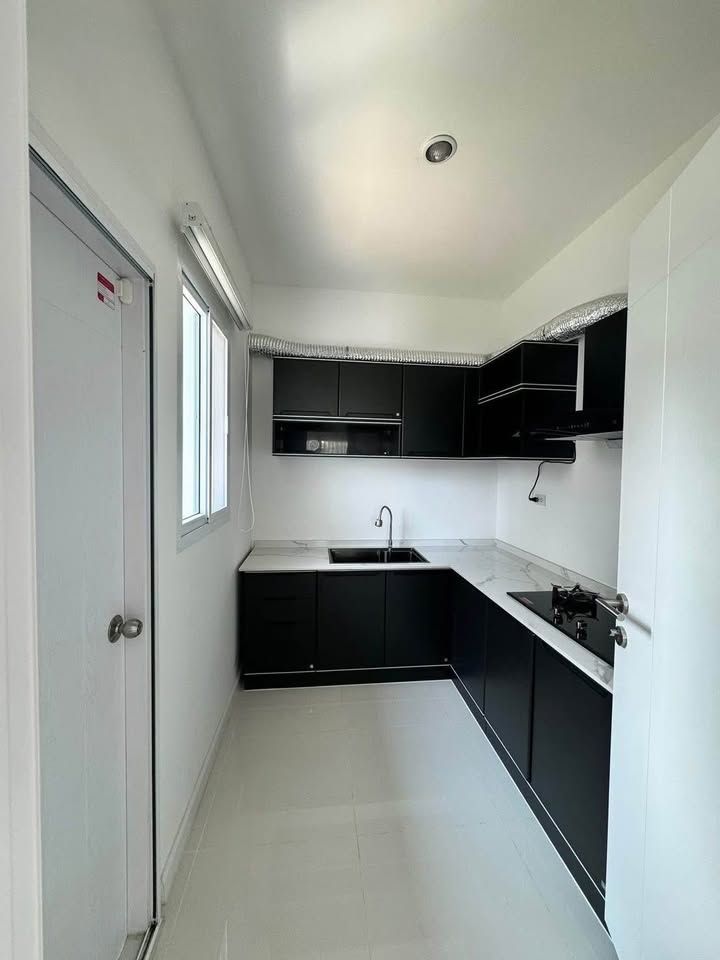 4 Bedroom House For Rent in Bang Pu, Mueang Samut Prakan, Samut Prakan - Image 15