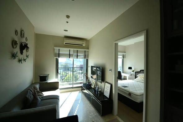 The Crest Sukhumvit 34 - Image 3