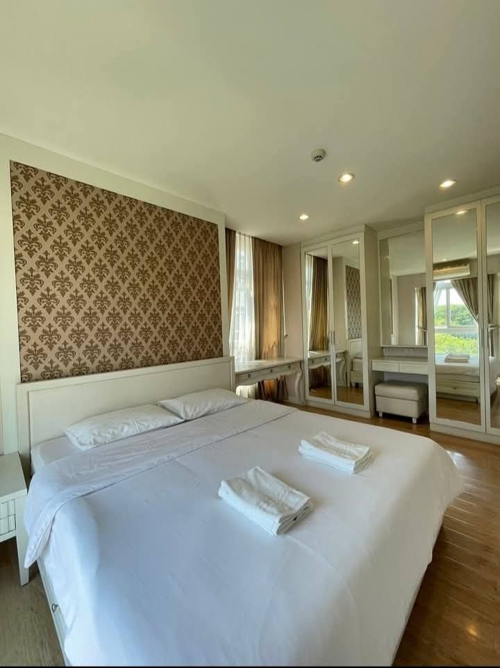 uploads/224782b1-cf00-4933-b11b-a670474fdf77/c1f4415f-300c-45c4-860d-b90b7cb1b16a