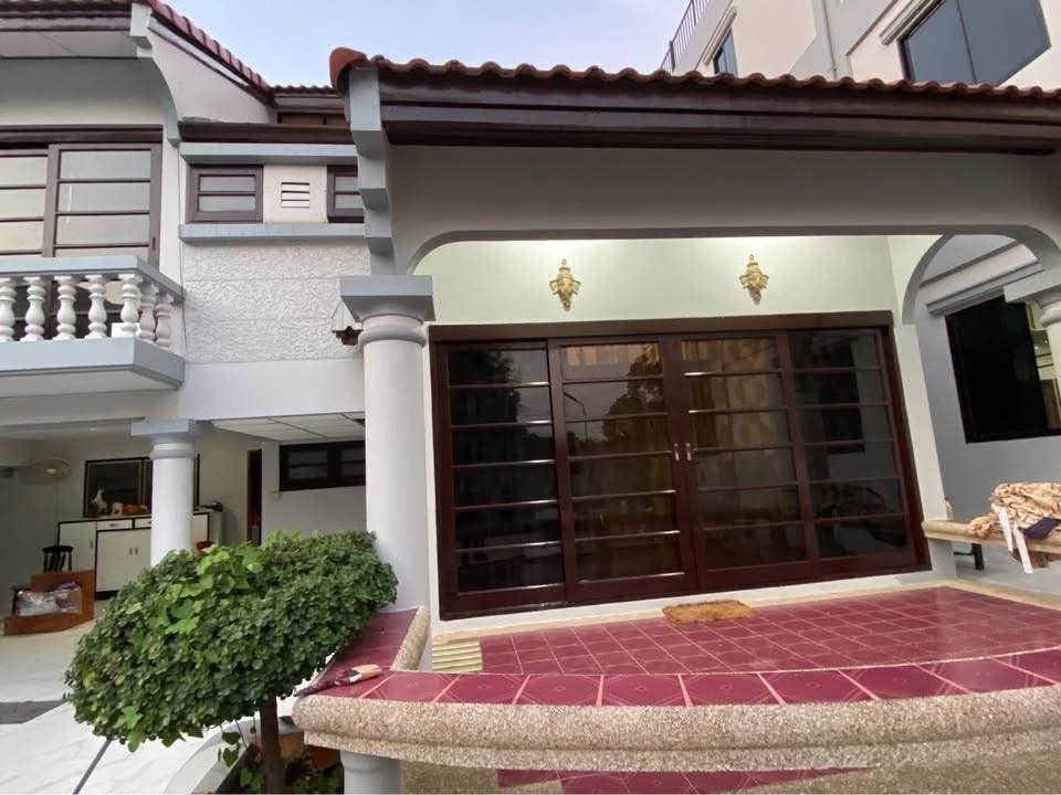 uploads/224782b1-cf00-4933-b11b-a670474fdf77/c1f8e912-9987-4124-a944-a6d8d2e01ec6