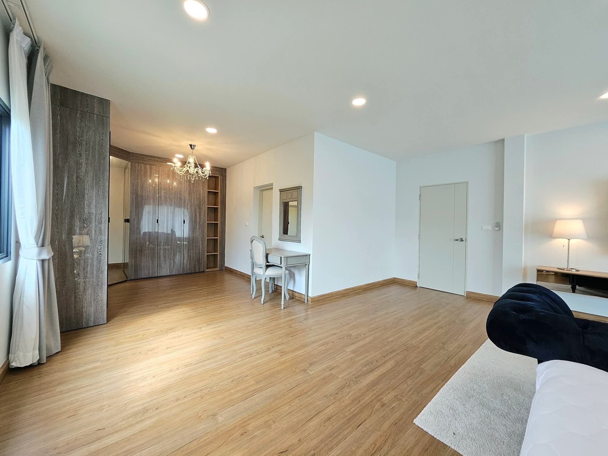 Centro Bangna - Image 12