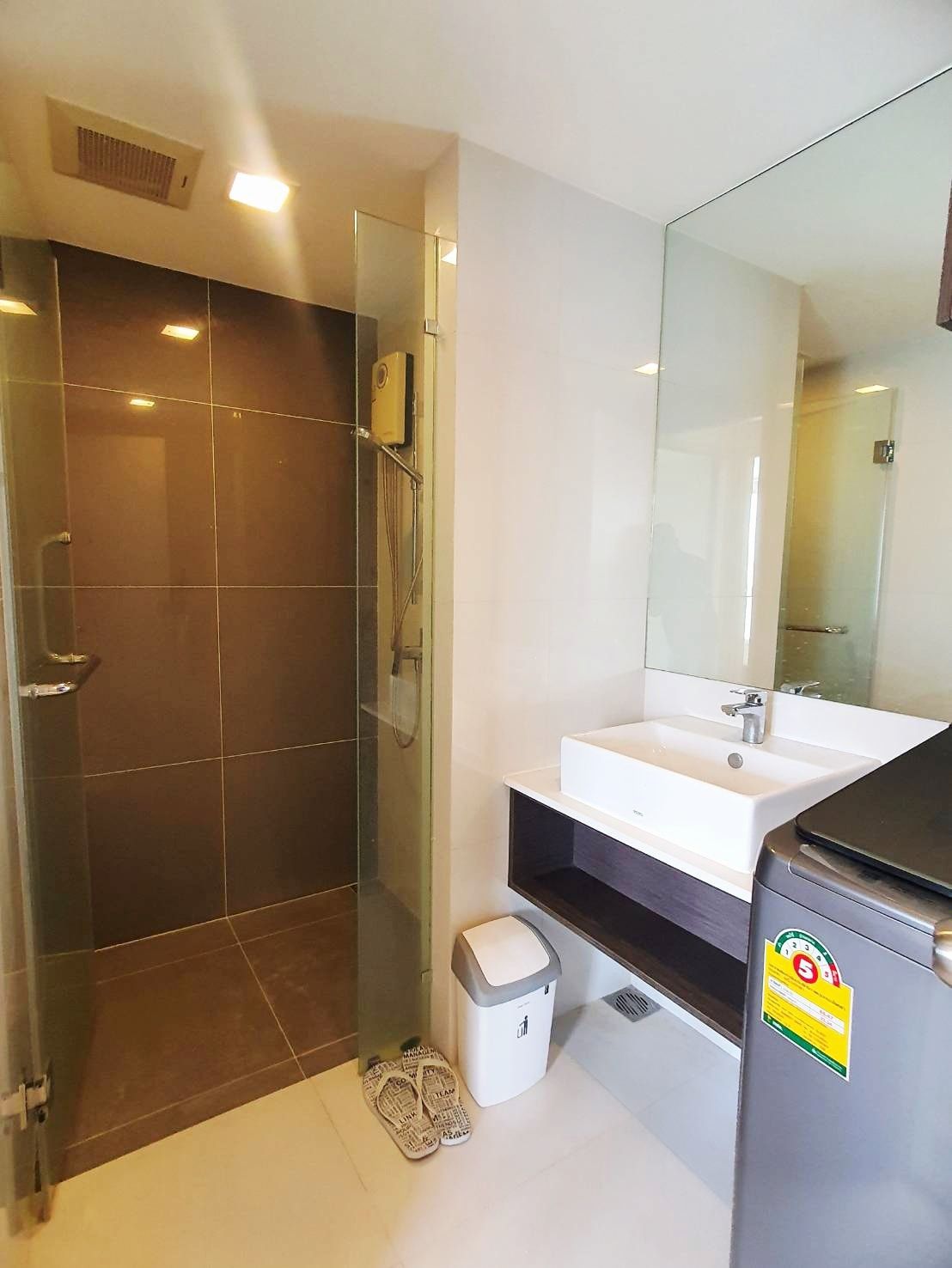 Moniiq Sukhumvit 64 - Image 8