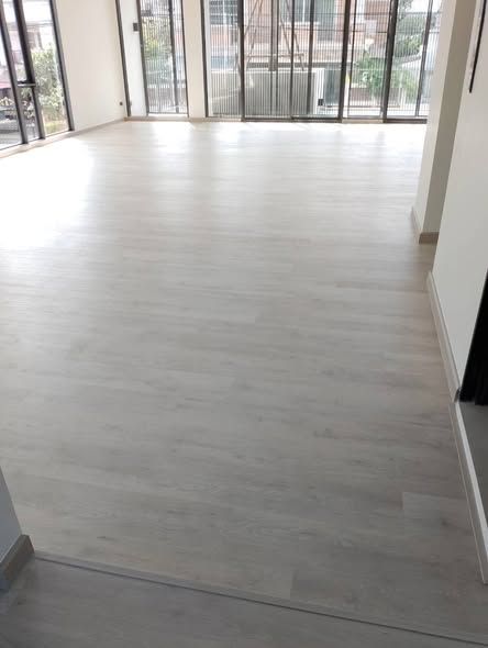 5 卧室 联排别墅 出售 在  - Image 1