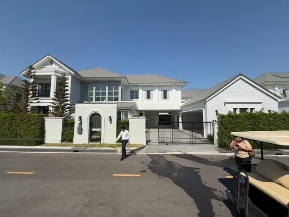 Perfect Masterpiece Rama9 – Krungthep Kreetha - Image 9