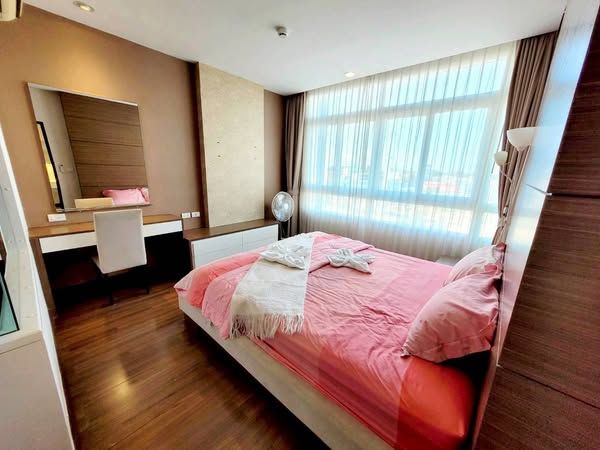 The Unique @Ruamchok - Image 4