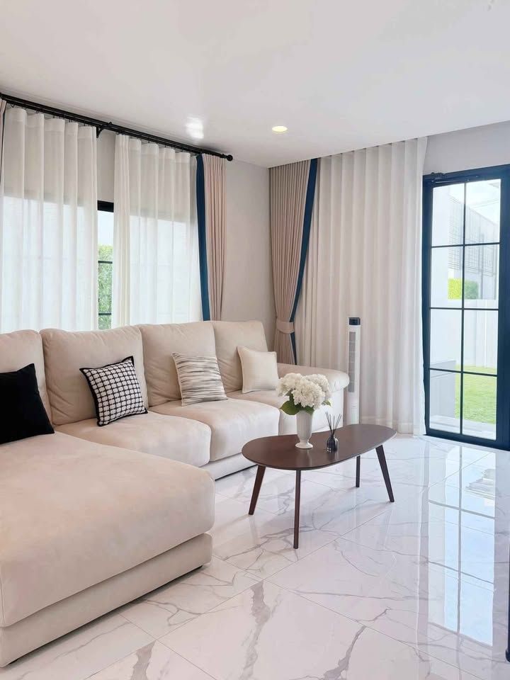 เศรษฐสิริ เสรีไทย - Image 2