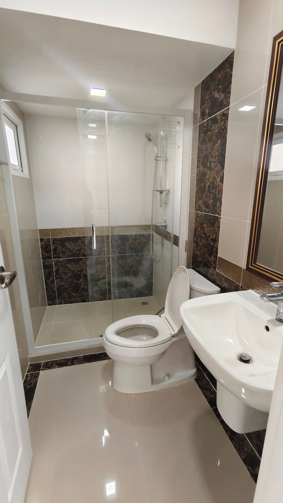 uploads/224782b1-cf00-4933-b11b-a670474fdf77/d9fcf2a9-1f91-47a3-8af3-bb9de48bedbb