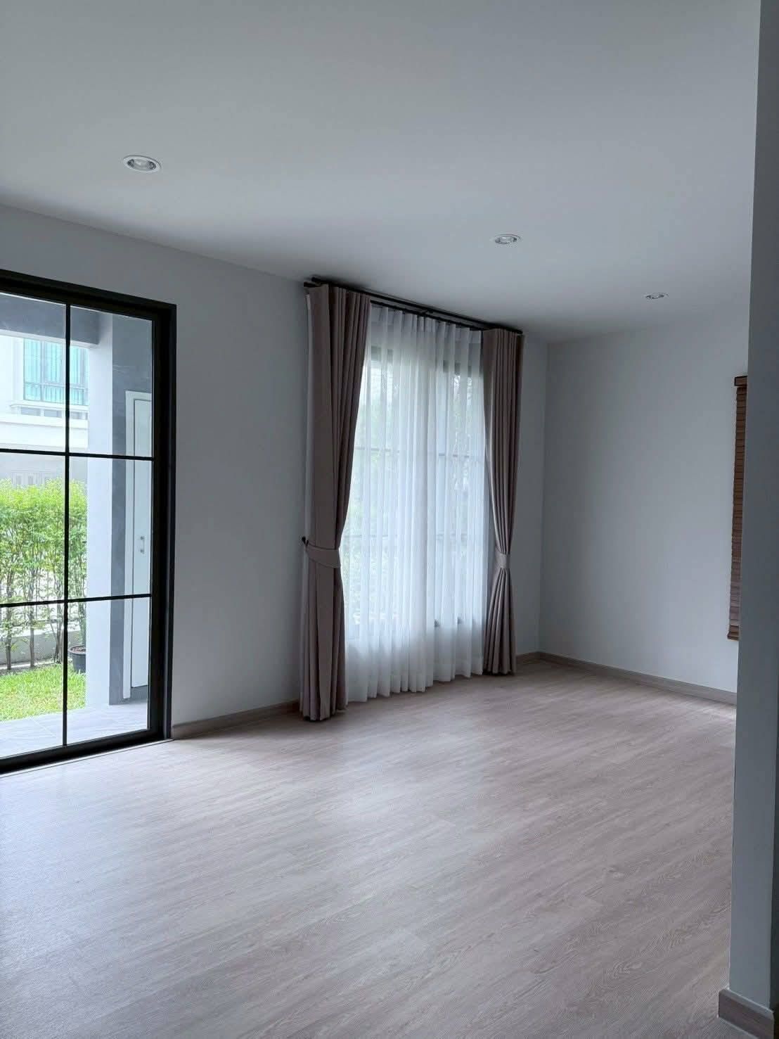 3 卧室 独立房屋 出租 在  - Image 13