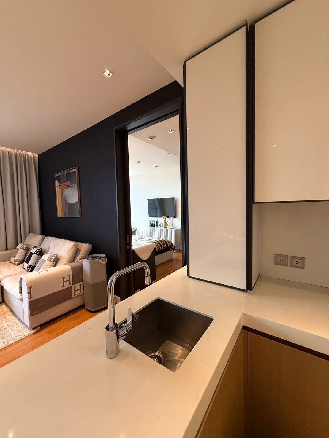 uploads/224782b1-cf00-4933-b11b-a670474fdf77/da17057c-509a-47da-bf42-660c50b3ae91