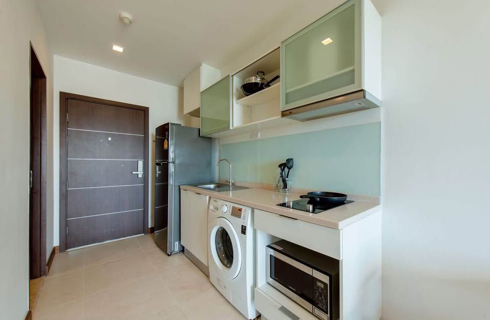 Astra Condo - Image 6