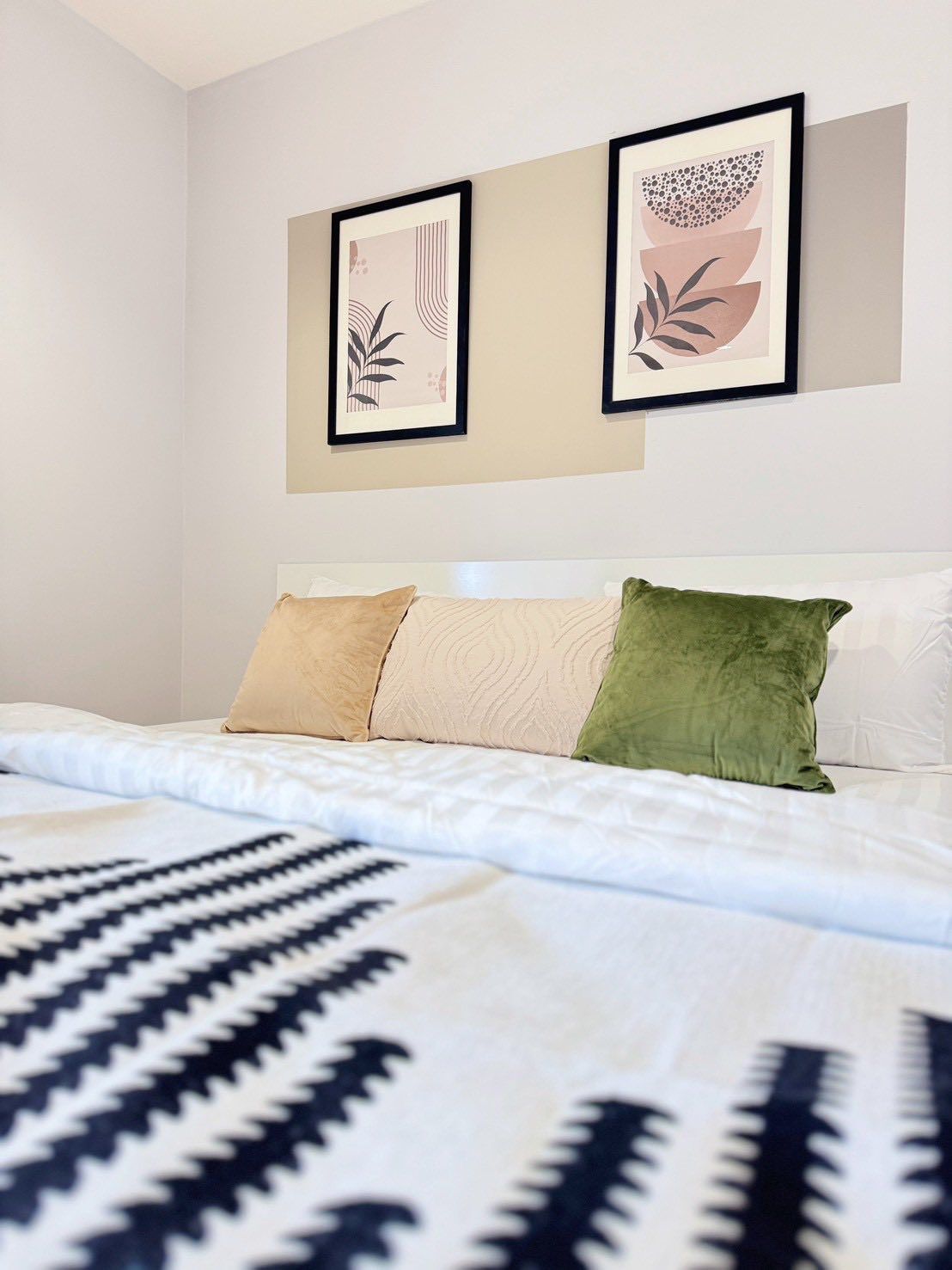 uploads/224782b1-cf00-4933-b11b-a670474fdf77/dd2210a6-9475-4219-9527-9a9d40fbf283