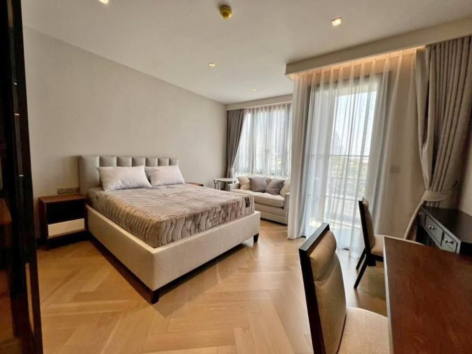 The Reserve Sukhumvit 61 - Image 2