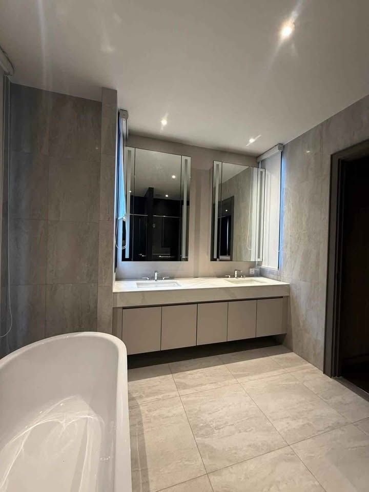 uploads/224782b1-cf00-4933-b11b-a670474fdf77/de9a24b9-8b70-4cdc-ba17-43f7debd5d4e