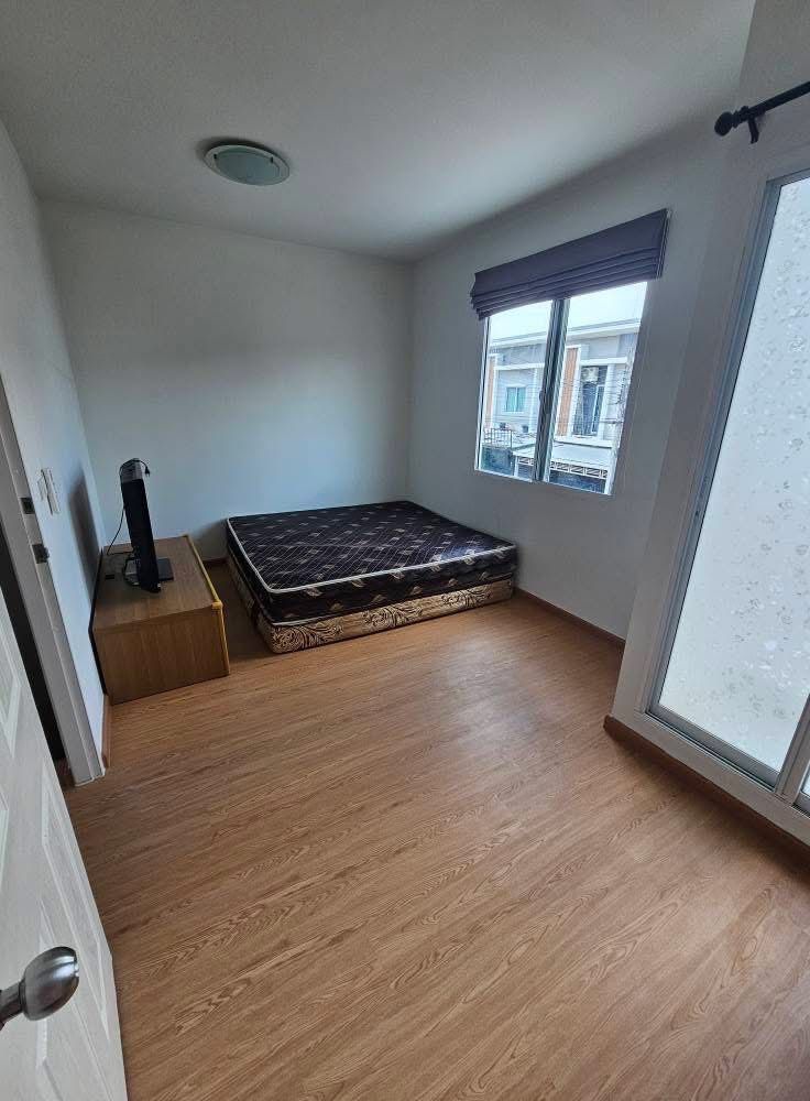 3 卧室 独立房屋 出租 在  - Image 6