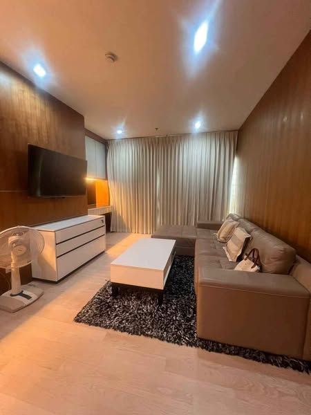 Noble Remix Thonglor - Image 1