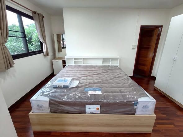 3 卧室 独立房屋 出租 在  - Image 5