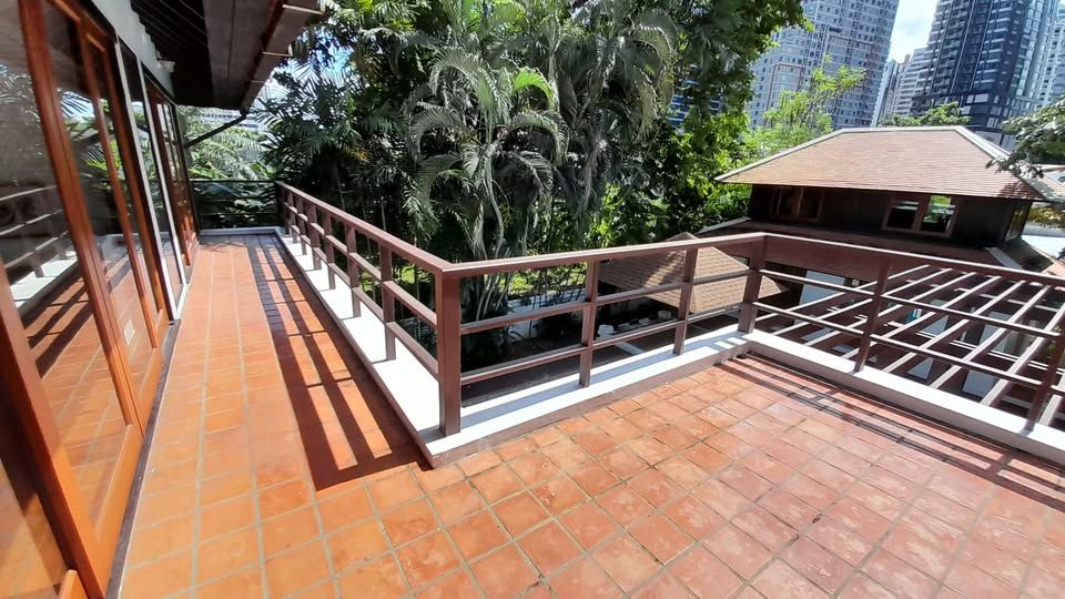 uploads/224782b1-cf00-4933-b11b-a670474fdf77/e1269395-1fa6-4fb0-b467-c1121da61cbd