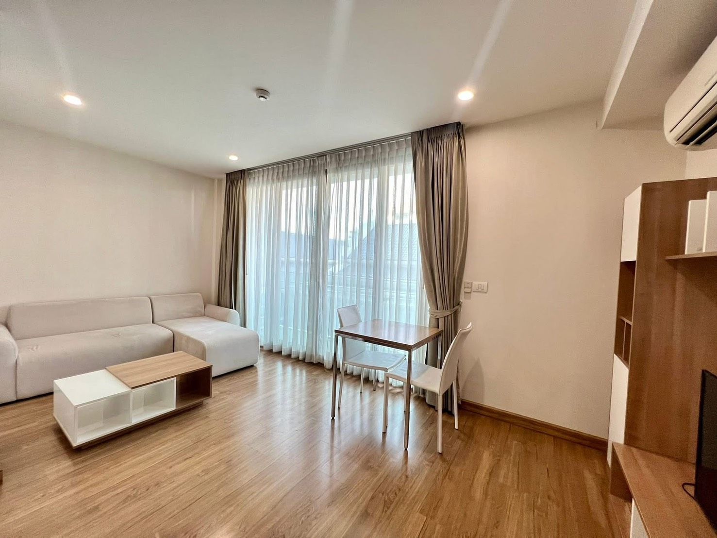 uploads/224782b1-cf00-4933-b11b-a670474fdf77/e1e3ceef-50b2-4506-ad24-dea2ce3b9eaf