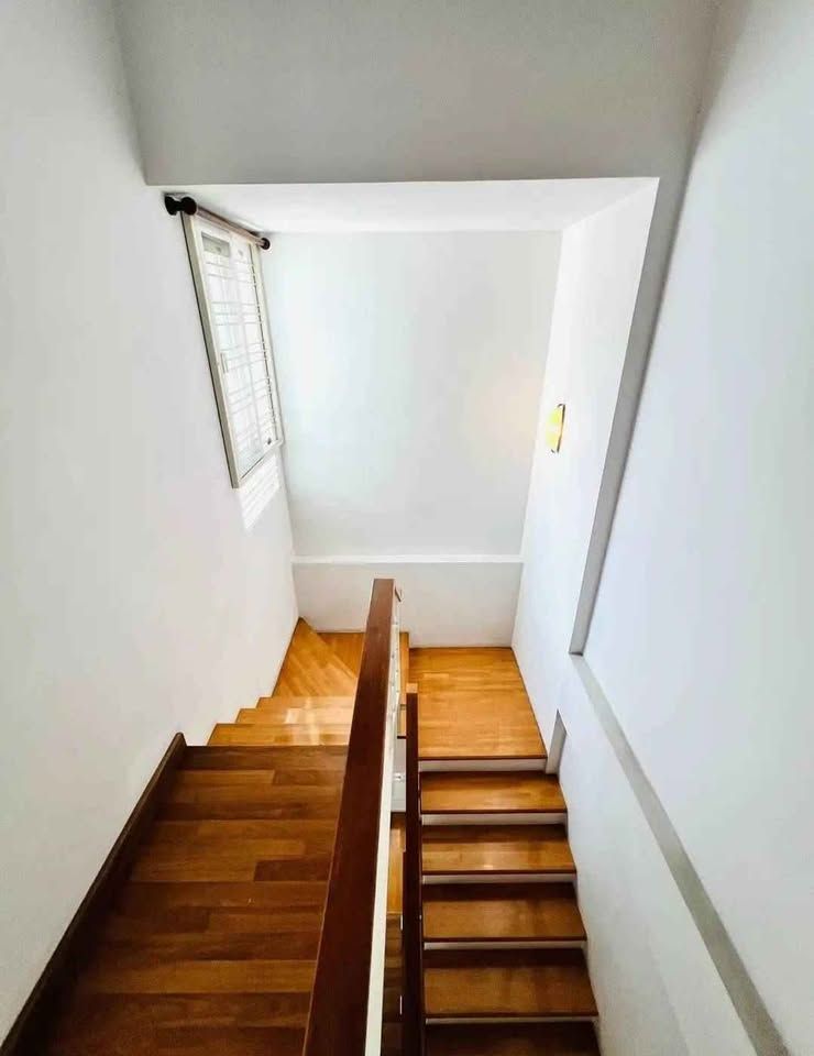 3 卧室 联排别墅 出租 在  - Image 7