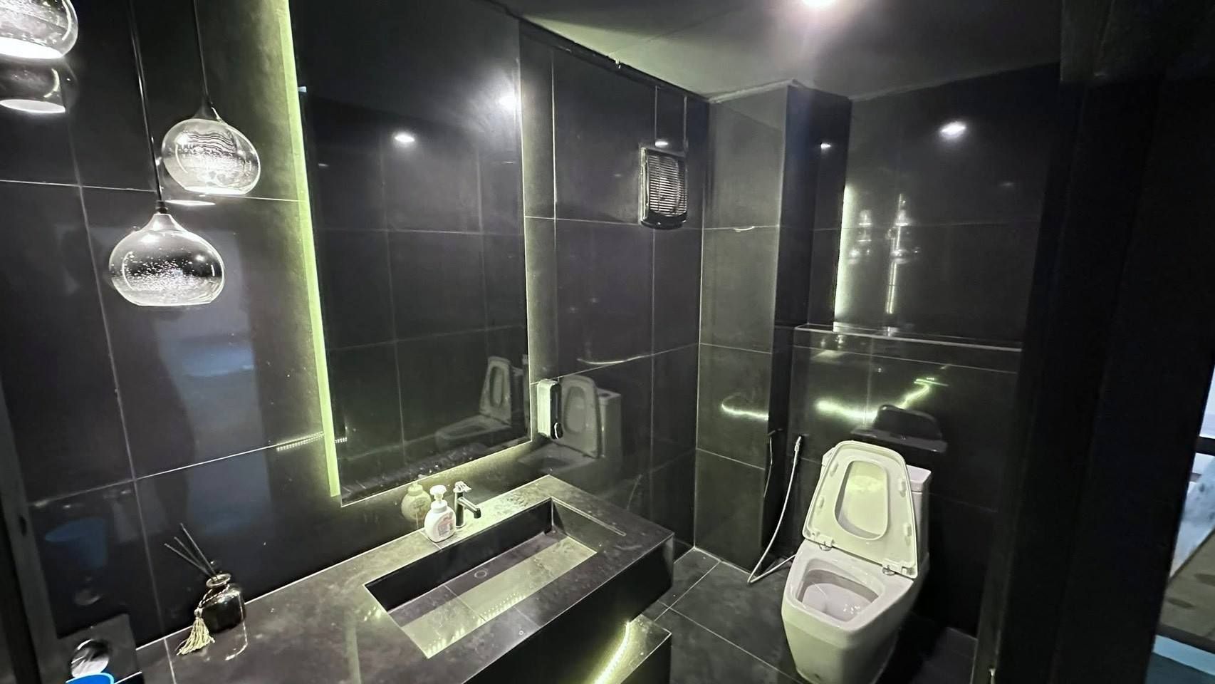 uploads/224782b1-cf00-4933-b11b-a670474fdf77/e376d5d2-63e6-4228-a9cb-041788bb4231