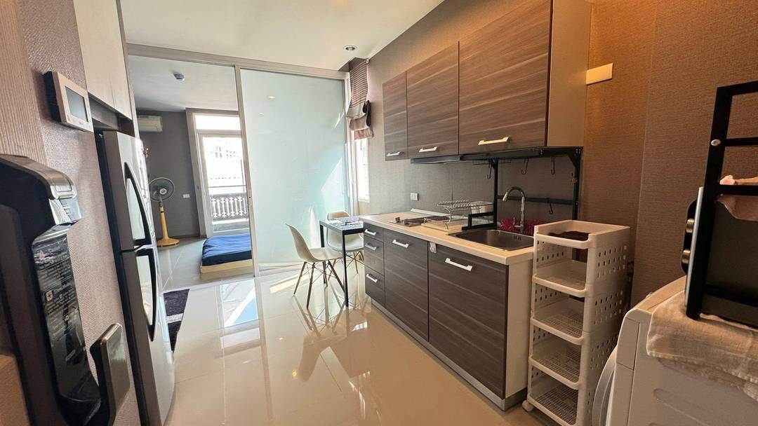 The Unique Condo @Koomuang - Image 1