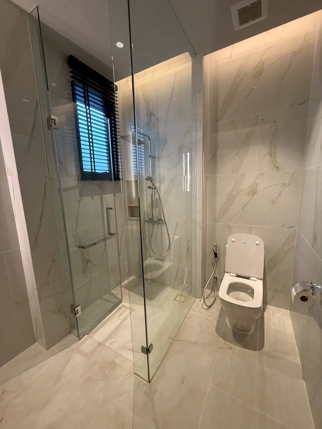 uploads/224782b1-cf00-4933-b11b-a670474fdf77/e42a055b-2965-4d19-b9c1-edf3a1e4284b