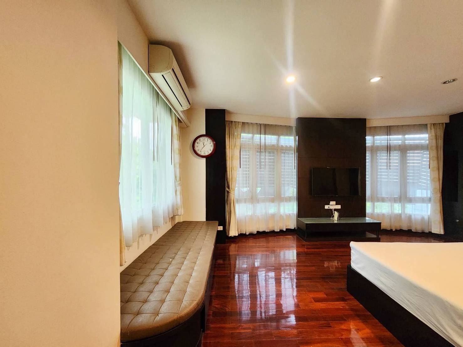 3 卧室 独立房屋 出租 在  - Image 28